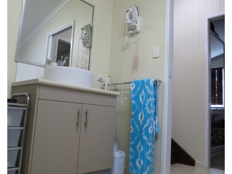 4 Knobel Street, North Mackay QLD 4740