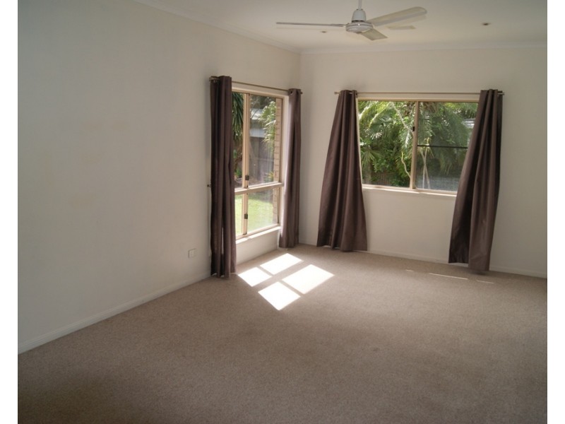 24 Dapplewood Close, Andergrove QLD 4740