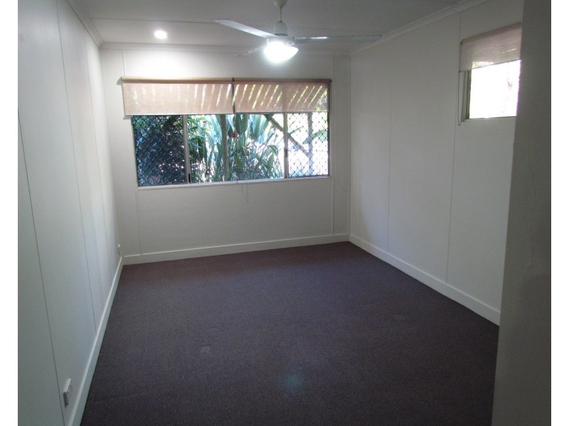 17 Amstead Street, Eimeo QLD 4740