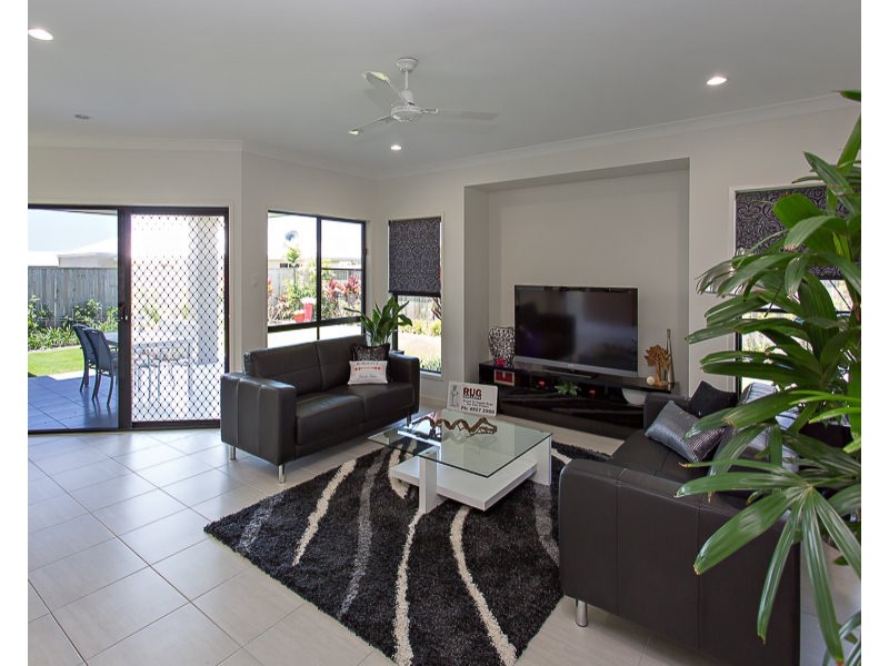 3 Primavera Boulevard, Beaconsfield QLD 4740