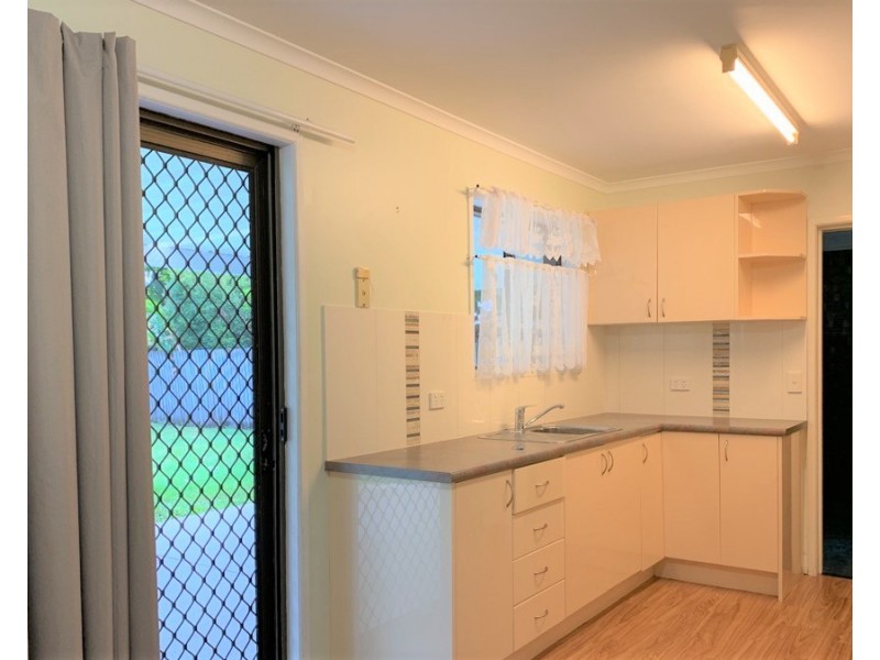 11 Prudhoe Street, East Mackay QLD 4740