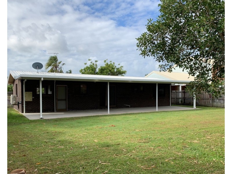 11 Prudhoe Street, East Mackay QLD 4740