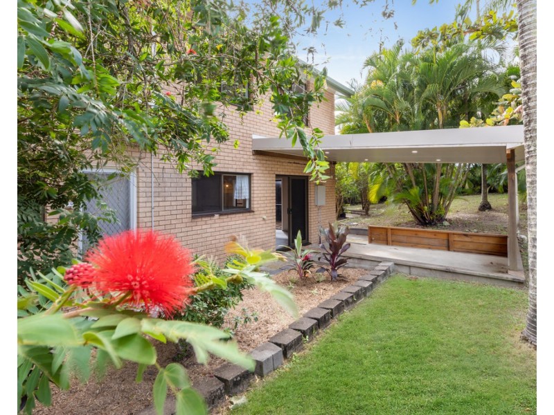 15 Sologinkin Road, Rural View QLD 4740