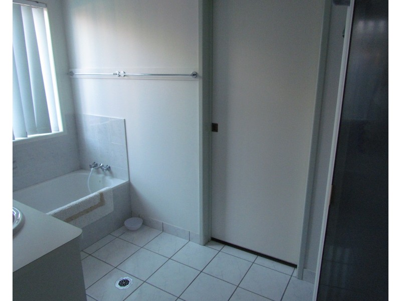 11 Grace Deguara Drive, Andergrove QLD 4740