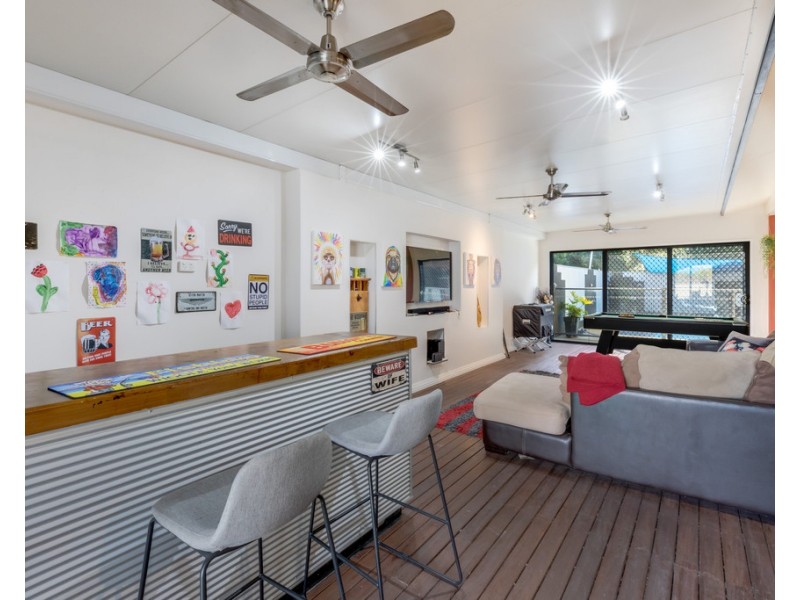 198 Shoal Point Road, Shoal Point QLD 4750