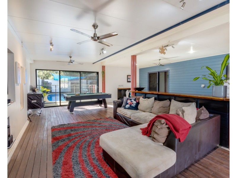 198 Shoal Point Road, Shoal Point QLD 4750