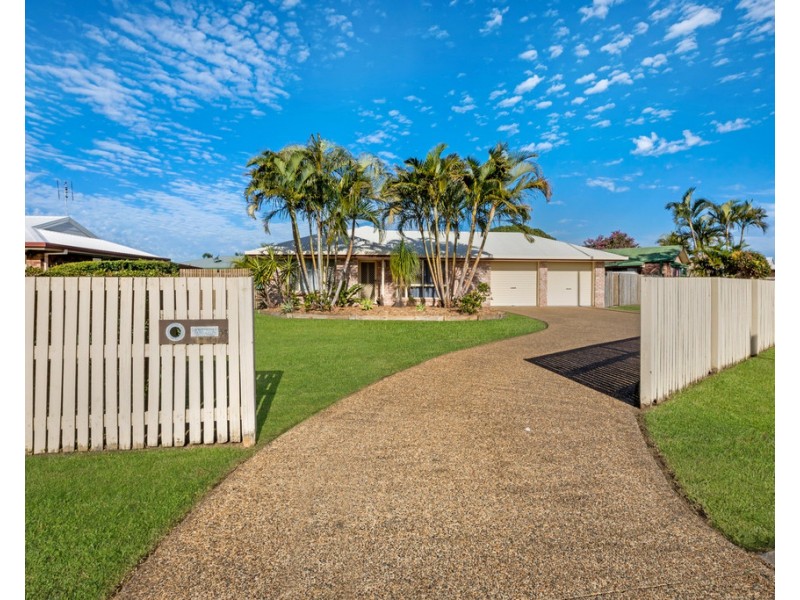 34 Caledonian Drive, Beaconsfield QLD 4740