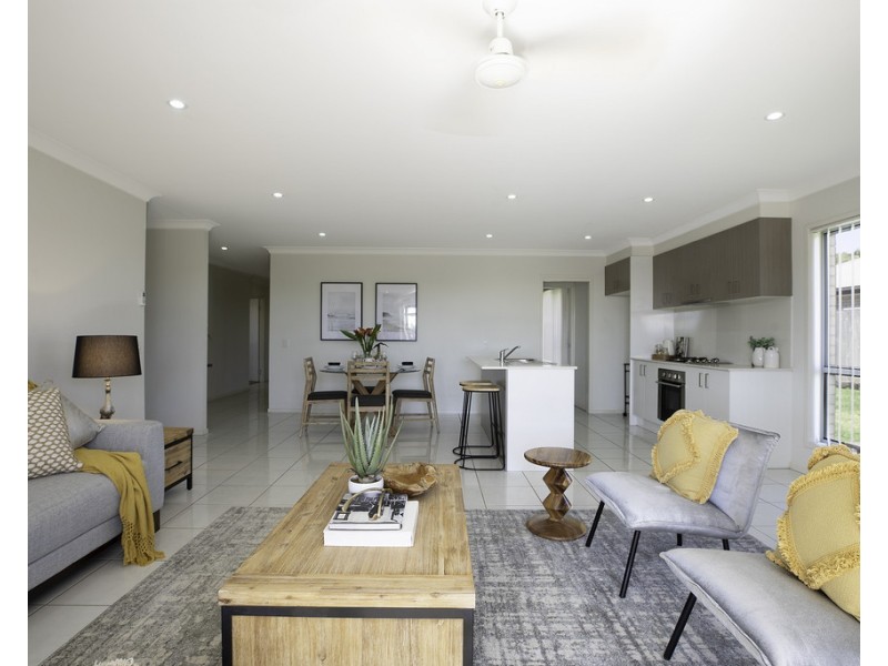 5 Lyam Place, Eimeo QLD 4740