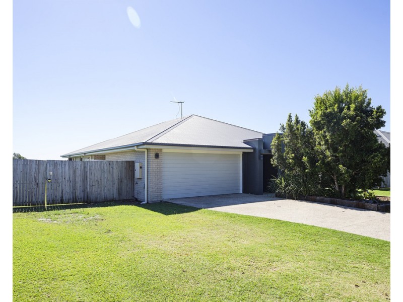 5 Lyam Place, Eimeo QLD 4740