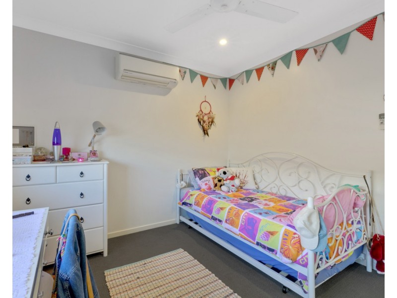 22 Dobinson Street, Bucasia QLD 4750