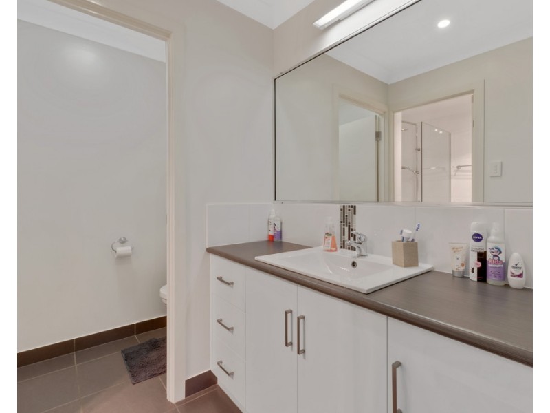 22 Dobinson Street, Bucasia QLD 4750