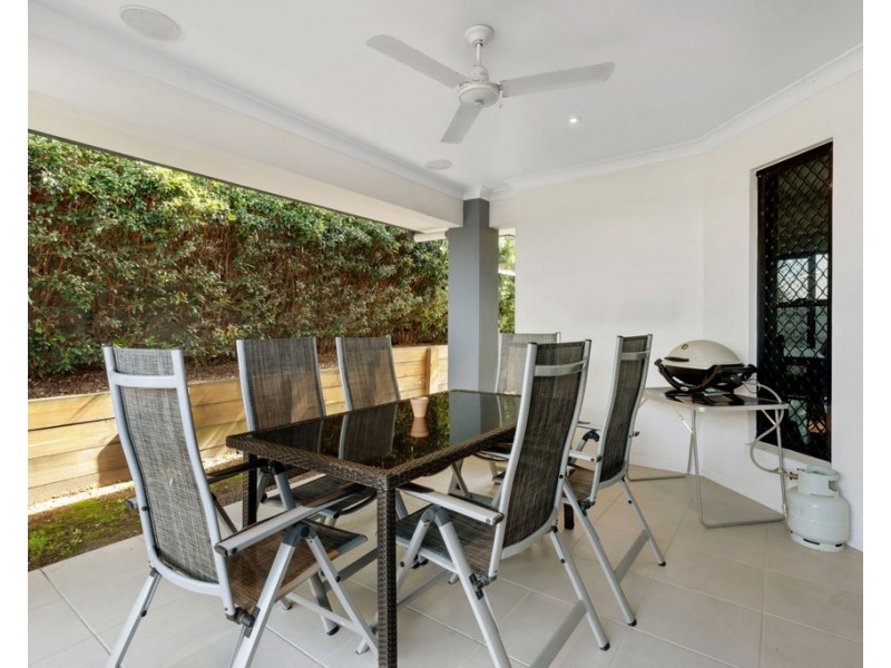 22 Dobinson Street, Bucasia QLD 4750