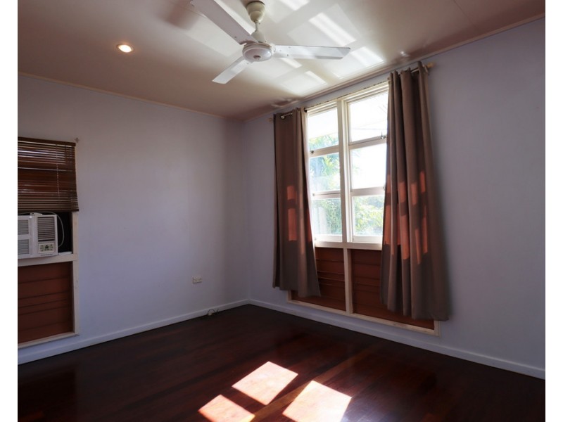 3 Hume Street, West Mackay QLD 4740