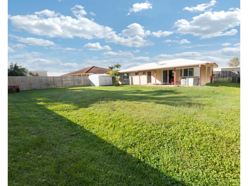 10 Henry Court, Beaconsfield QLD 4740