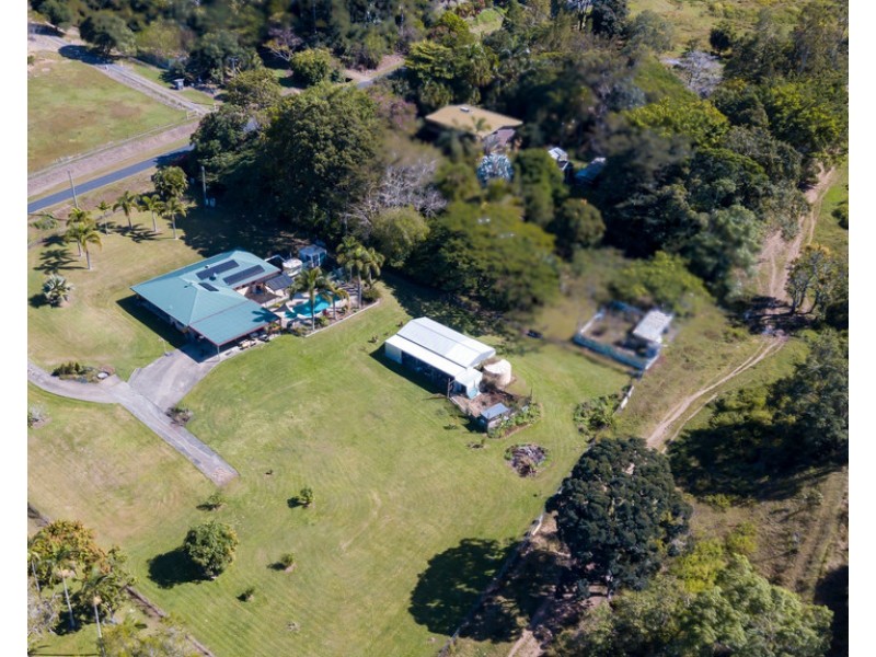 12 Helens Court, Hampden QLD 4741