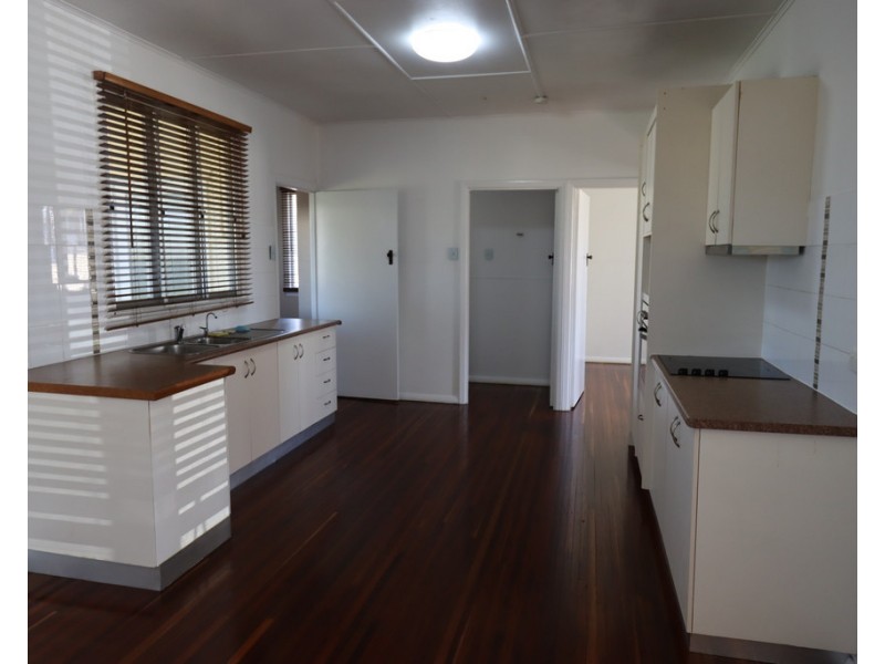 219 Nebo Road, West Mackay QLD 4740