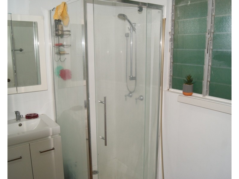 36 Edmonds Street, Bucasia QLD 4750