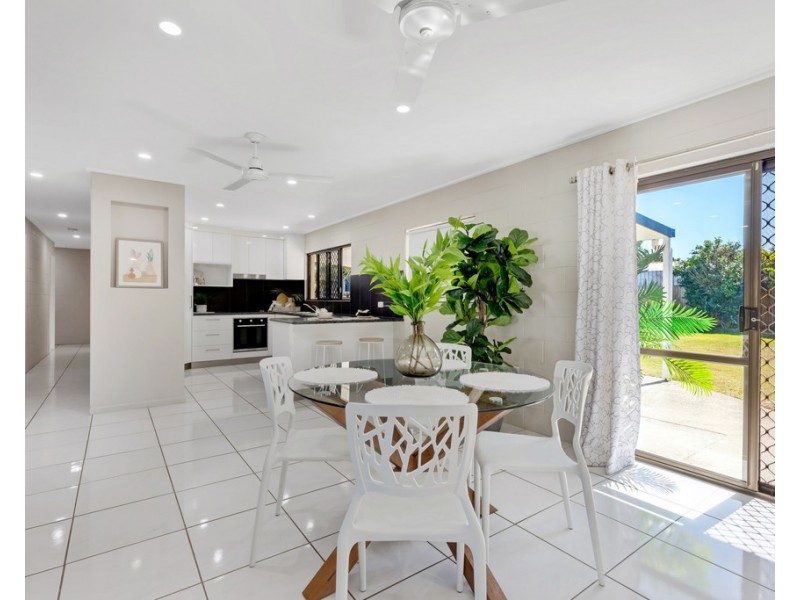 5 Burwood Close, Andergrove QLD 4740