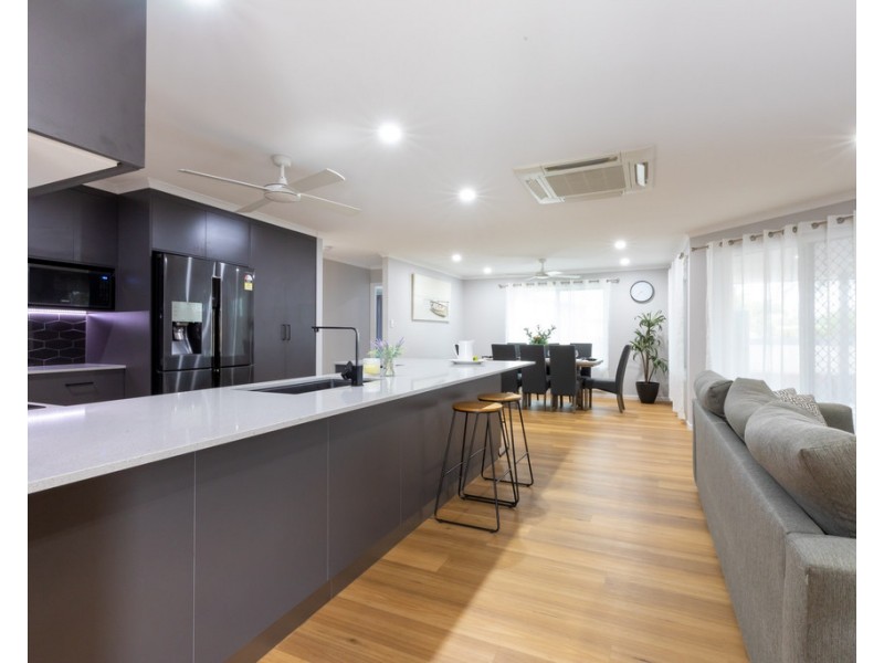 35 Toorak Street, Glenella QLD 4740