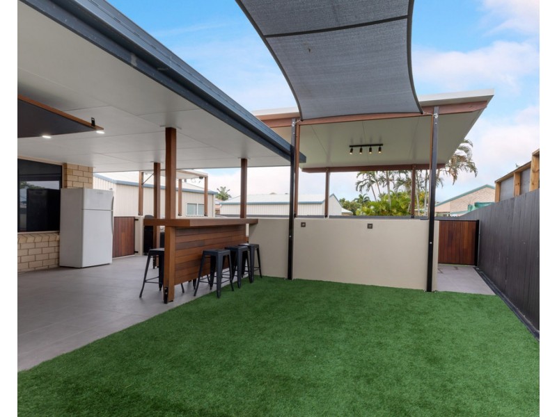 35 Toorak Street, Glenella QLD 4740