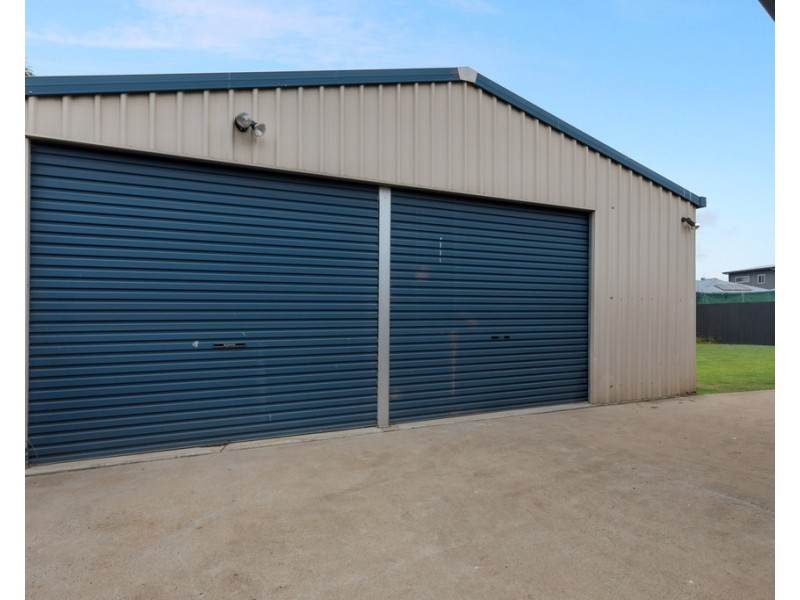 35 Toorak Street, Glenella QLD 4740