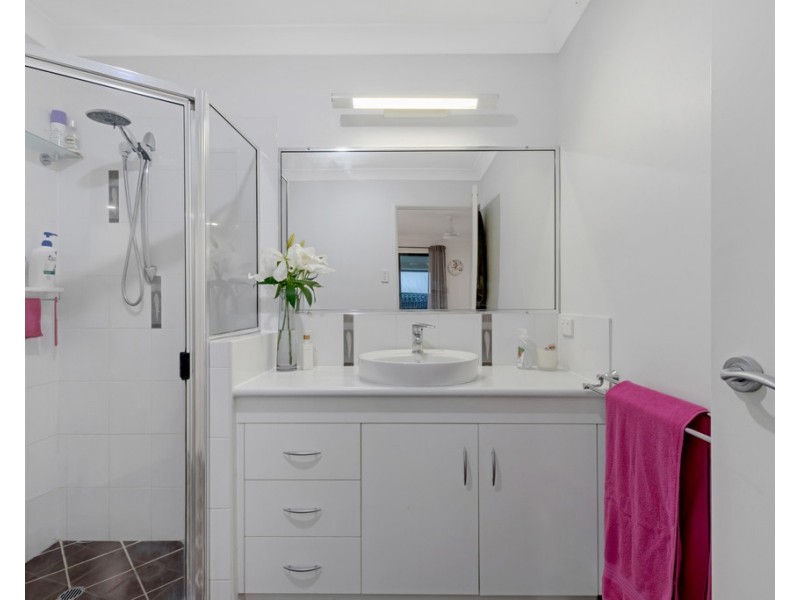 27 Dolphin Drive, Bucasia QLD 4750