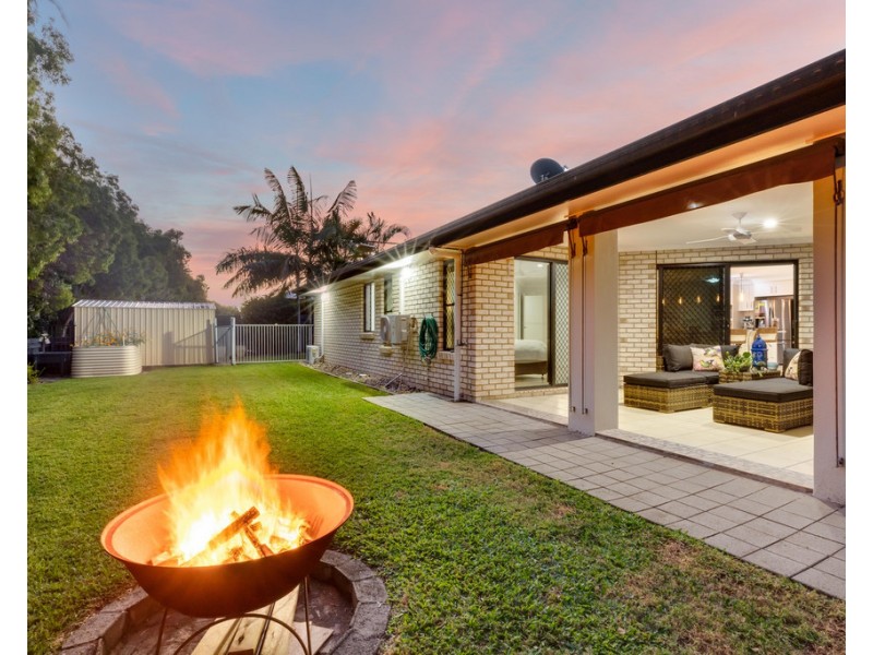 27 Dolphin Drive, Bucasia QLD 4750