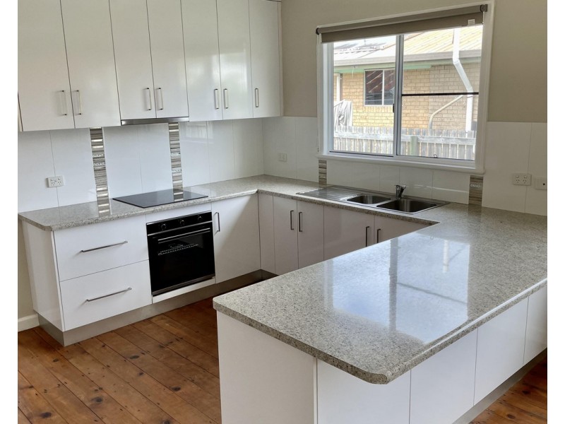 24 Burgess Street, North Mackay QLD 4740