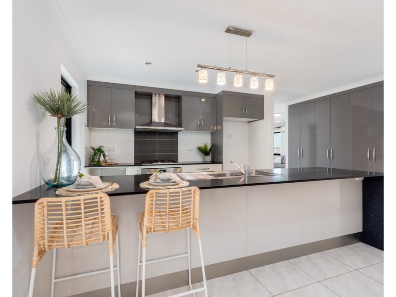 59 Kerrisdale Crescent, Beaconsfield QLD 4740