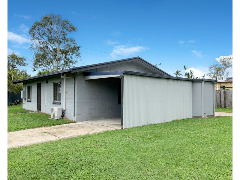 1 Flinders Court, Bakers Creek QLD 4740