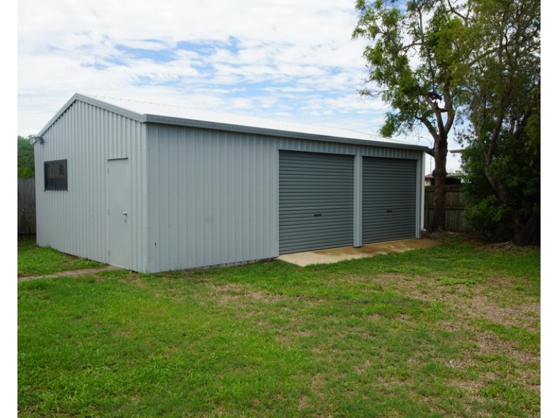 1 Flinders Court, Bakers Creek QLD 4740