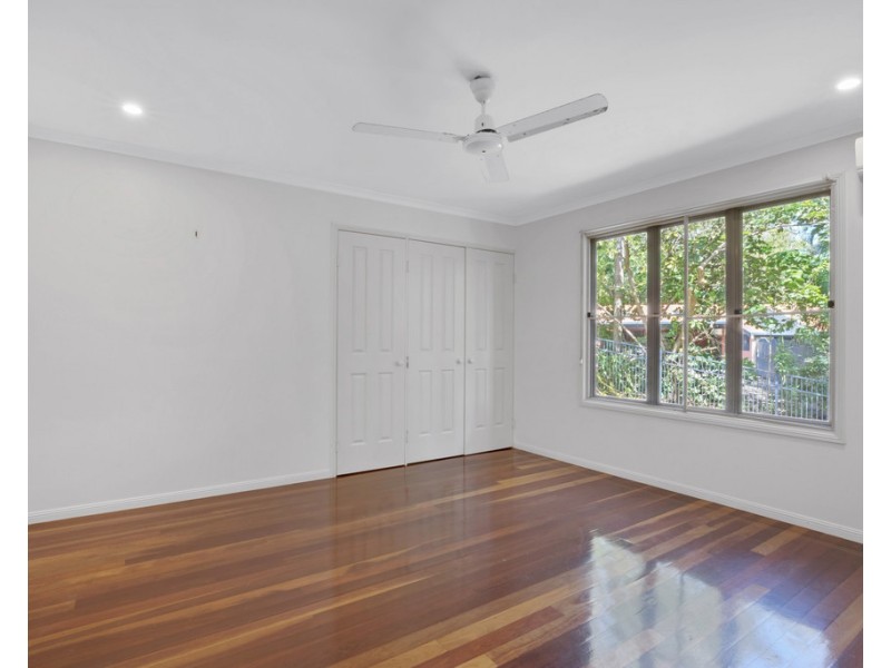 33 Ian Wood Drive, Dolphin Heads QLD 4740