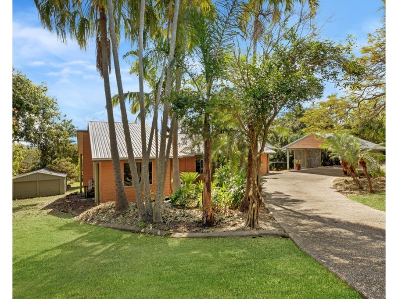 33 Ian Wood Drive, Dolphin Heads QLD 4740