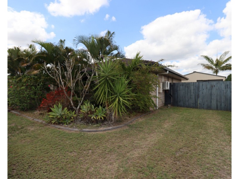 11 Katey Crescent, Mirani QLD 4754