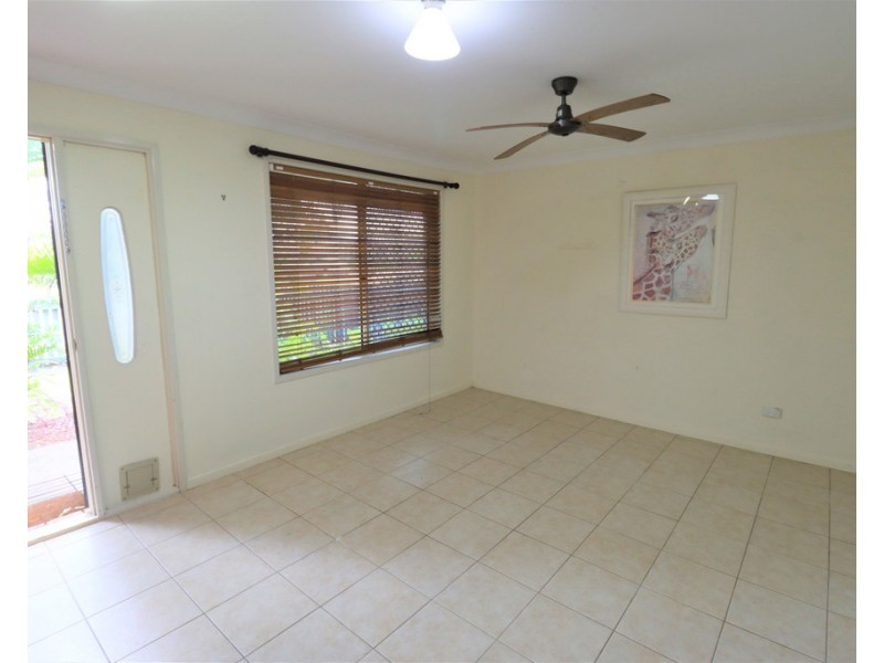 11 Katey Crescent, Mirani QLD 4754