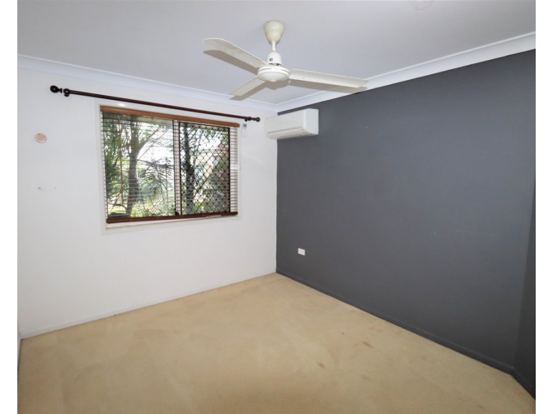11 Katey Crescent, Mirani QLD 4754