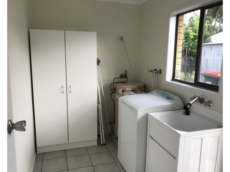 1/25 The Barons Drive, Andergrove QLD 4740