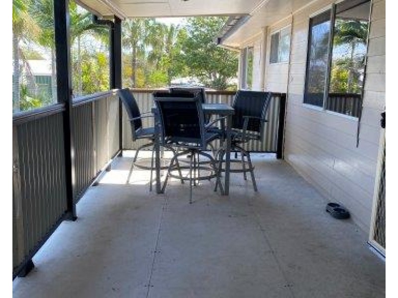 8 Donovan Crescent, Dysart QLD 4745