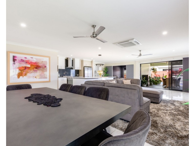 56 Kerrisdale Crescent, Beaconsfield QLD 4740