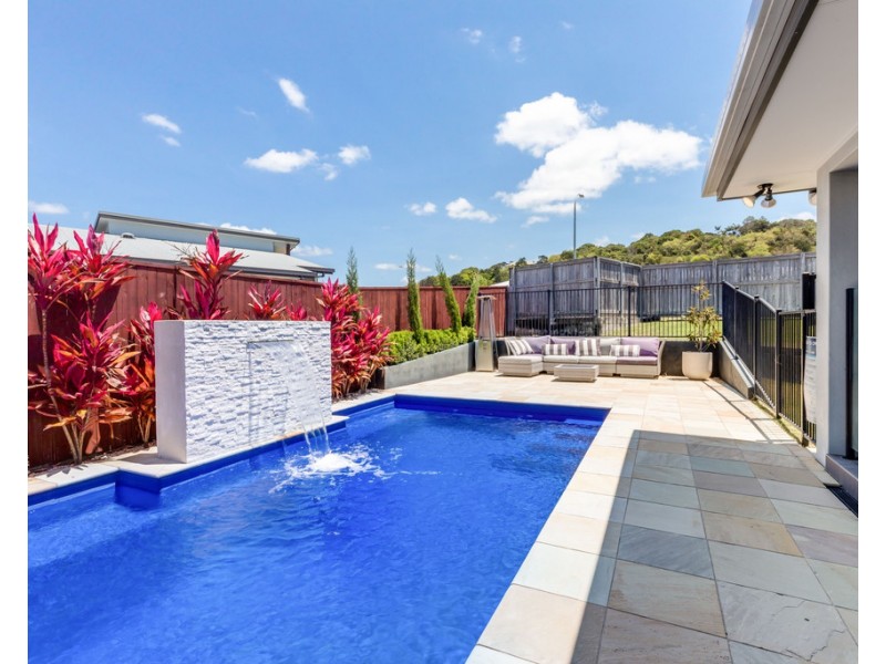 56 Kerrisdale Crescent, Beaconsfield QLD 4740