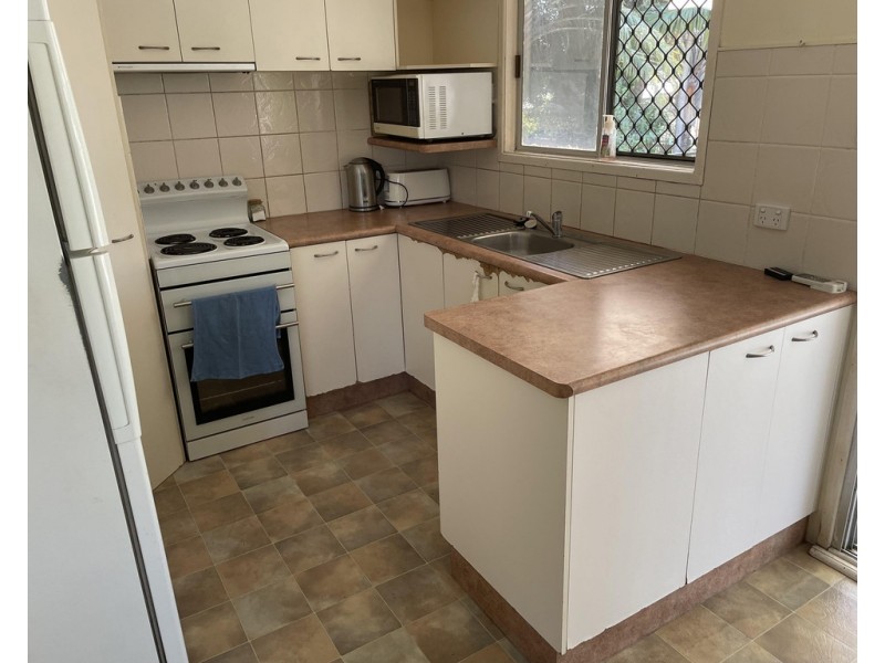 3 Van Eldik Avenue, Andergrove QLD 4740