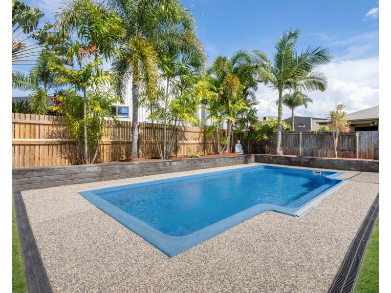 54 James Muscat Drive, Walkerston QLD 4751