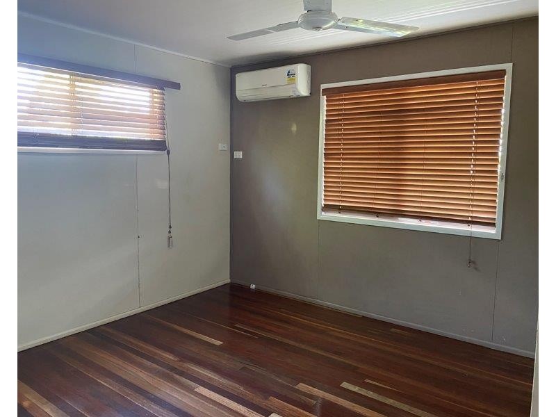 6 Beardmore Crescent, Dysart QLD 4745