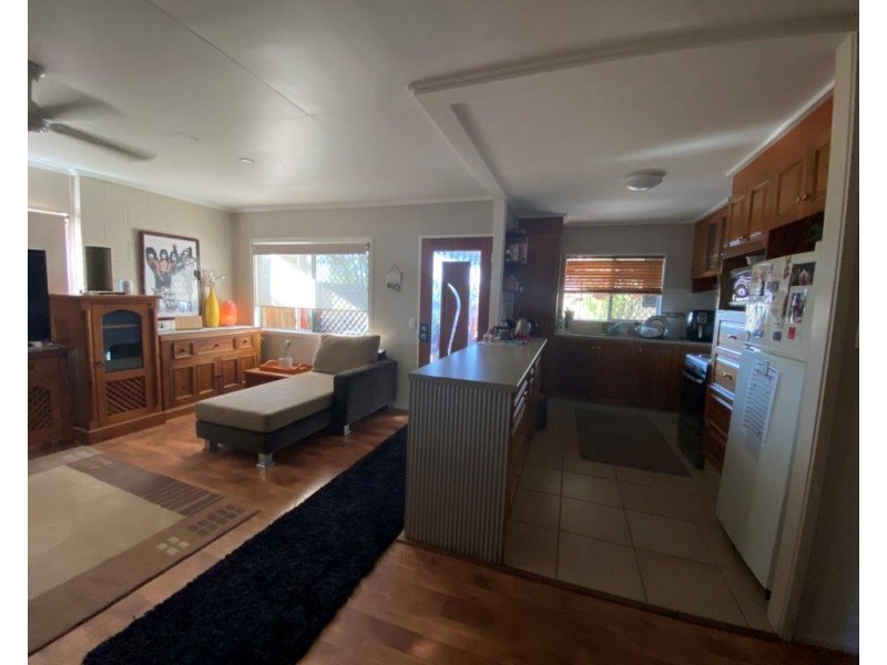 5 Lenton Street, Dysart QLD 4745
