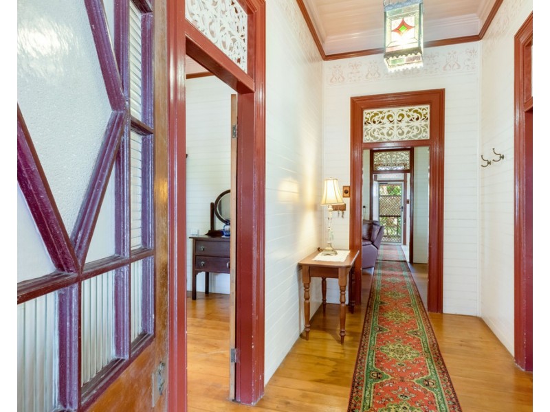 4 High Street, Walkerston QLD 4751