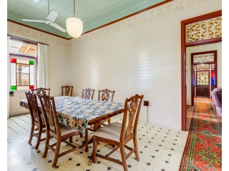 4 High Street, Walkerston QLD 4751