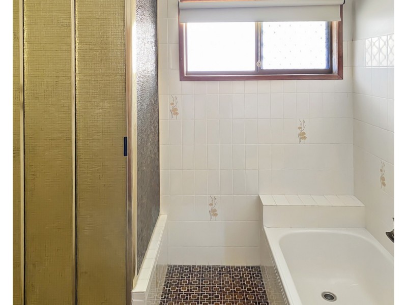 25 Minster Street, South Mackay QLD 4740