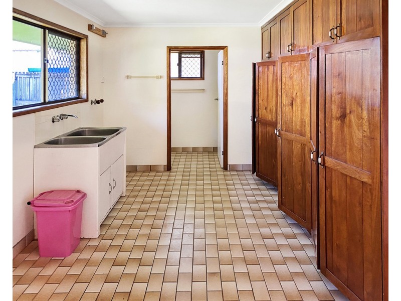 25 Minster Street, South Mackay QLD 4740