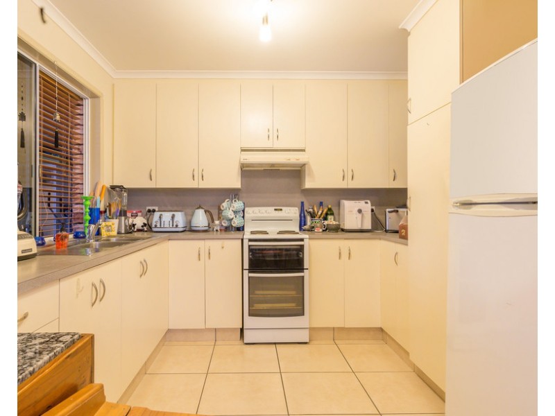 29 Mansfield Drive, Beaconsfield QLD 4740