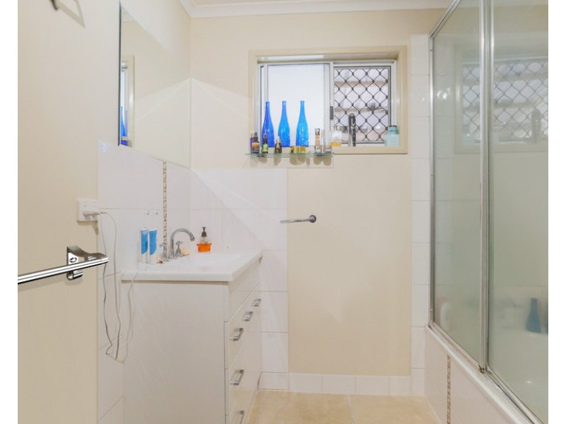 29 Mansfield Drive, Beaconsfield QLD 4740